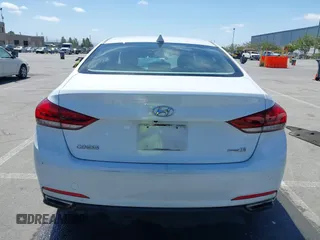 2016 Hyundai Genesis 3.8L z VIN KMHGN4JE2GU120592, wystawiony jako IAAI lot #42314558 z przebiegiem 106 533 mil mil oraz . Historia ofert i sprzedaży dostępna na DreamBid. Obrazek 16.