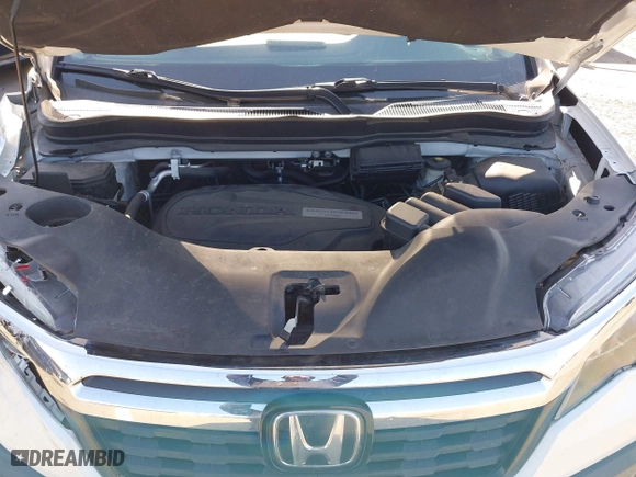 2017 Honda Ridgeline RTL-E with VIN 5FPYK3F7XHB011188, listed as a IAAI auction lot 41766257 with 90,020 mi miles. Bid and sale history available at carsss.com. Image 10.