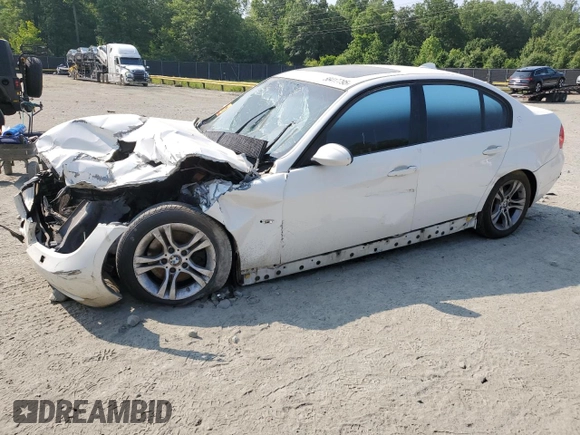 2008 BMW 3 Series 328xi with VIN WBAVC93558K043660, listed as a Copart auction lot 58417795 with Not provided miles and Salvage title. Bid and sale history available at DreamBid. Image 1.
