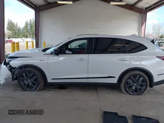2023 Acura MDX w/A-Spec Package with VIN 5J8YE1H01PL030004, listed as a IAAI auction lot 41724782 with 15,835 mi miles and . Bid and sale history available at DreamBid. Image 14.