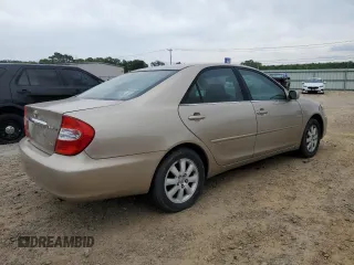 2004 Toyota Camry LE with VIN 4T1BF32K94U584660, listed as a Copart auction lot 54546085 with 275,229 mi miles and Clean Title. Bid and sale history available at carsss.com. Image 3.