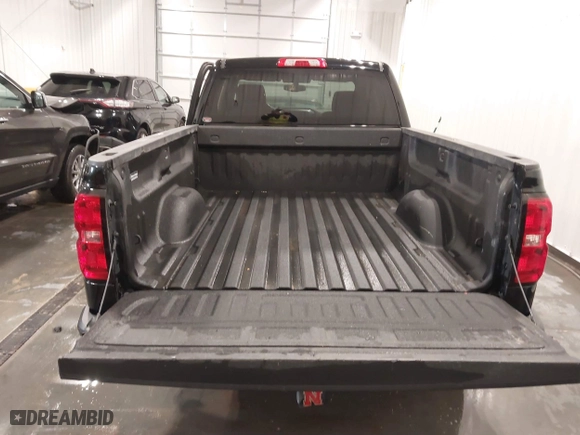 2018 Chevrolet Silverado 1500 LT with VIN 1GCVKREC4JZ295432, listed as a IAAI auction lot 41822705 with 86,781 mi miles. Bid and sale history available at carsss.com. Image 18.