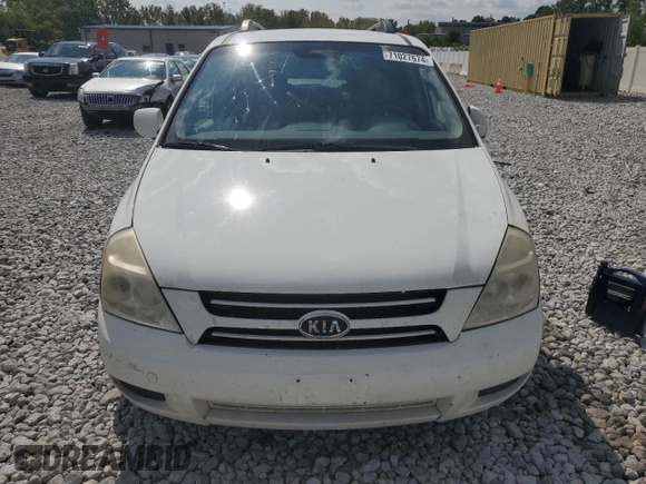 2006 Kia Sedona LX with VIN KNDMB233666057581, listed as a Copart auction lot 71027674 with 206,556 mi miles and Salvage Title. Bid and sale history available at carsss.com. Image 5.