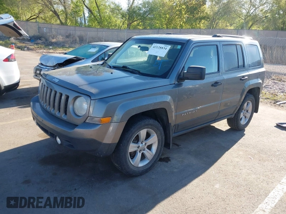 2013 Jeep Patriot Sport z VIN 1C4NJRBB5DD132031, wystawiony jako IAAI lot #42128834 z przebiegiem 97 907 mil mil oraz . Historia ofert i sprzedaży dostępna na DreamBid. Obrazek 2.