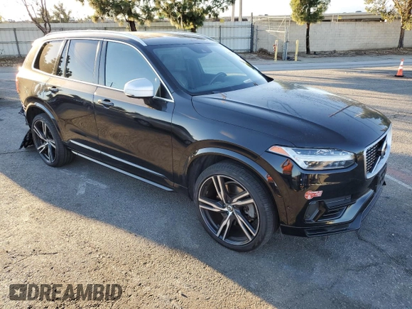 2017 Volvo XC90 R-Design with VIN YV4BC0PM6H1144115, listed as a Copart auction lot 81833564 with 85,076 mi miles and Salvage Title. Bid and sale history available at carsss.com. Image 4.