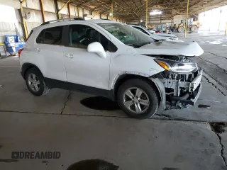 2020 Chevrolet Trax LT with VIN 3GNCJLSBXLL283371, listed as a Copart auction lot 53510385 with 87,582 mi miles and Salvage Title. Bid and sale history available at DreamBid. Image 4.