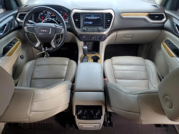 2017 GMC Acadia Denali z VIN 1GKKNXLS2HZ192159, wystawiony jako Copart lot #54063585 z przebiegiem 75 450 mil mil oraz Szkoda całkowita • Salvage title. Historia ofert i sprzedaży dostępna na DreamBid. Obrazek 8.