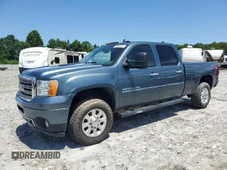 2011 GMC Sierra 2500HD Denali with VIN 1GT125C82BF172513, listed as a Copart auction lot 63686835 with 157,649 mi miles and Clean title. Bid and sale history available at DreamBid. Image 1.
