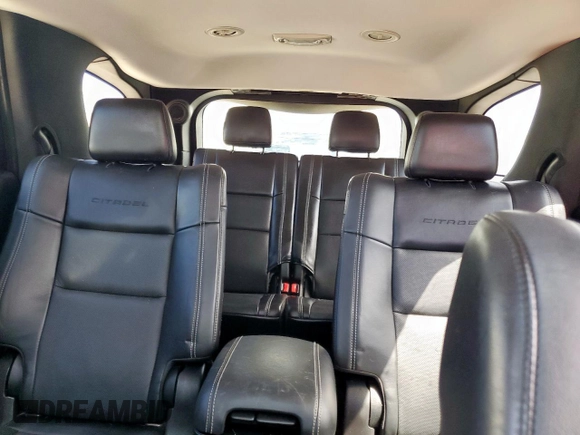 2014 Dodge Durango Citadel z VIN 1C4SDJET8EC391071, wystawiony jako Copart lot #53189405 z przebiegiem 144 887 mil mil oraz Czysty tytuł • Clean title. Historia ofert i sprzedaży dostępna na DreamBid. Obrazek 10.