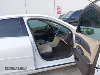 2016 Chevrolet Malibu LT with VIN 1G11C5SA2GF163702, listed as a IAAI auction lot 42058909 with 142,730 mi miles. Bid and sale history available at carsss.com. Image 5.