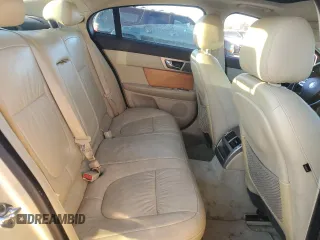 2009 Jaguar XF Luxury with VIN SAJWA05B49HR09280, listed as a Copart auction lot 43210245 with 137,540 mi miles and Salvage Title. Bid and sale history available at DreamBid. Image 10.