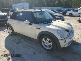 2007 MINI Convertible with VIN WMWRF33507TF67302, listed as a Copart auction lot 82853344 with Not Provided miles and Clean Title. Bid and sale history available at DreamBid. Image 4.