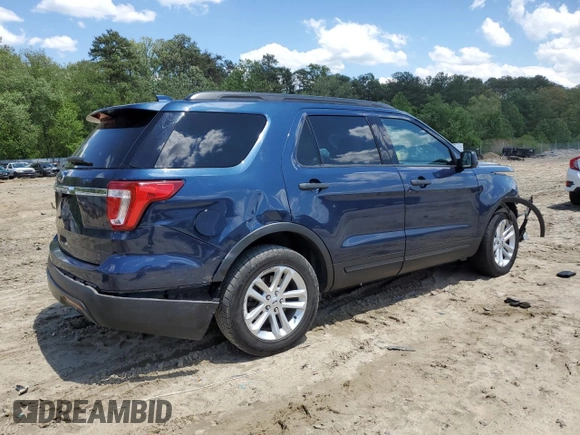 2017 Ford Explorer z VIN 1FM5K7B83HGC50861, wystawiony jako Copart lot #55975755 z przebiegiem 138 389 mil mil oraz Szkoda całkowita • Salvage title. Historia ofert i sprzedaży dostępna na DreamBid. Obrazek 3.