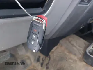 2017 Ford F-250 XLT с VIN 1FT7X2A65HEC33329, выставлен на аукционе IAAI как лот 42350771 с пробегом 153 596 миль миль и . История ставок и продаж доступна на DreamBid. Изображение 11.