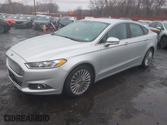 2013 Ford Fusion SE with VIN 3FA6P0HR4DR311449, listed as a IAAI auction lot 41860217 with 178,732 mi miles. Bid and sale history available at carsss.com. Image 18.
