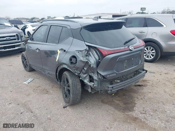 2021 Nissan Kicks SR with VIN 3N1CP5DV6ML475675, listed as a IAAI auction lot 41608762 with 62,595 mi miles. Bid and sale history available at carsss.com. Image 3.