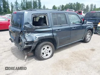 2008 Jeep Patriot Sport с VIN 1J8FF28W98D736350, выставлен на аукционе IAAI как лот 42521726 с пробегом 213 473 миль миль и . История ставок и продаж доступна на DreamBid. Изображение 4.