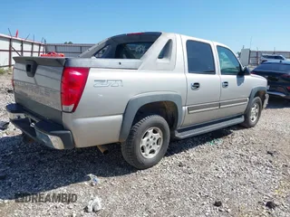 2004 Chevrolet Avalanche Z71 with VIN 3GNEK12T74G334998, listed as a IAAI auction lot 42705106 with 267,992 mi miles and . Bid and sale history available at DreamBid. Image 4.