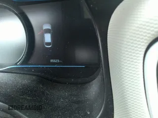 2018 Hyundai Ioniq SEL z VIN KMHC75LC9JU087317, wystawiony jako IAAI lot #32875658 z przebiegiem 85 623 mil mil oraz . Historia ofert i sprzedaży dostępna na DreamBid. Obrazek 7.