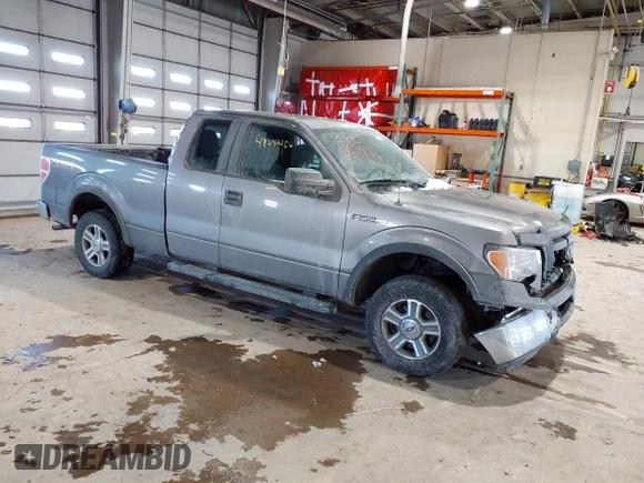 2011 Ford F-150 XL with VIN 1FTEX1EM4BFB73765, listed as a IAAI auction lot 41292186 with 128,334 mi miles. Bid and sale history available at carsss.com. Image 1.