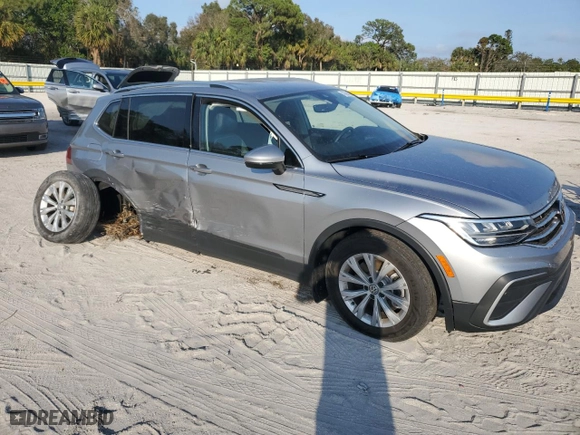 2022 Volkswagen Tiguan SE with VIN 3VV3B7AX5NM021041, listed as a Copart auction lot 43694705 with 19,724 mi miles and Salvage Title. Bid and sale history available at carsss.com. Image 4.