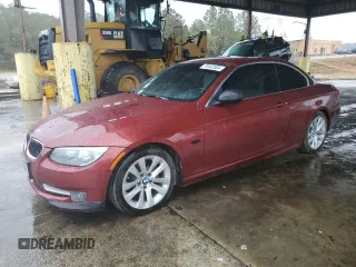 2012 BMW 3 Series 328i z VIN WBADW3C59CE824379, wystawiony jako Copart lot #79102004 z przebiegiem 106 030 mil mil oraz Szkoda całkowita • Salvage title. Historia ofert i sprzedaży dostępna na DreamBid. Obrazek 1.