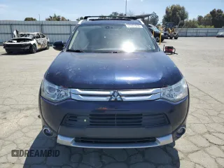2015 Mitsubishi Outlander GT z VIN JA4JZ4AX3FZ014129, wystawiony jako Copart lot #57001055 z przebiegiem 99 460 mil mil oraz Szkoda całkowita • Salvage title. Historia ofert i sprzedaży dostępna na DreamBid. Obrazek 5.