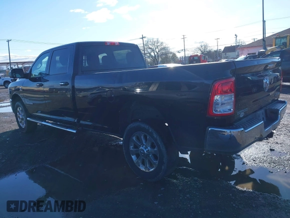 2019 Ram 2500 Big Horn with VIN 3C6UR5JL7KG626549, listed as a IAAI auction lot 42034609 with 47,996 mi miles. Bid and sale history available at carsss.com. Image 3.