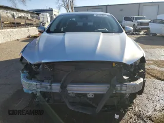 2019 Ford Fusion SE with VIN 3FA6P0HD4KR251223, listed as a Copart auction lot 42451445 with 37,710 mi miles and Salvage Title. Bid and sale history available at carsss.com. Image 5.