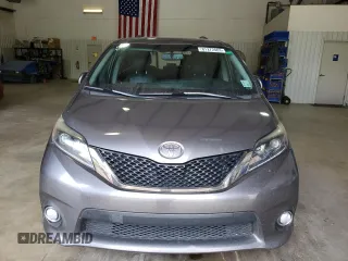 2017 Toyota Sienna SE with VIN 5TDXZ3DC4HS898217, listed as a Copart auction lot 81272463 with 143,748 mi miles and Salvage Title. Bid and sale history available at carsss.com. Image 5.