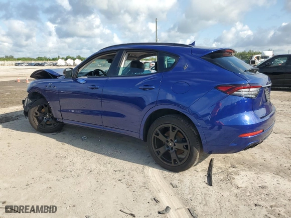 2022 Maserati Levante GT with VIN ZN661XUA4NX403057, listed as a Copart auction lot 66215414 with 0 mi miles and Non Repairable. Bid and sale history available at carsss.com. Image 2.