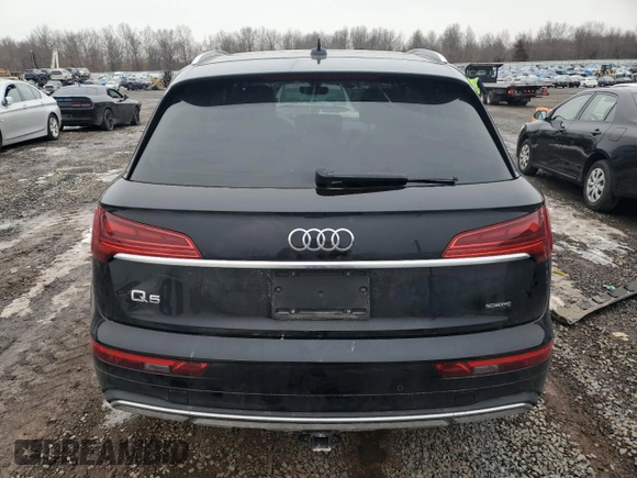 2021 Audi Q5 Prestige with VIN WA1CAAFY6M2114148, listed as a Copart auction lot 44879675 with 45,159 mi miles and Salvage Title. Bid and sale history available at carsss.com. Image 6.