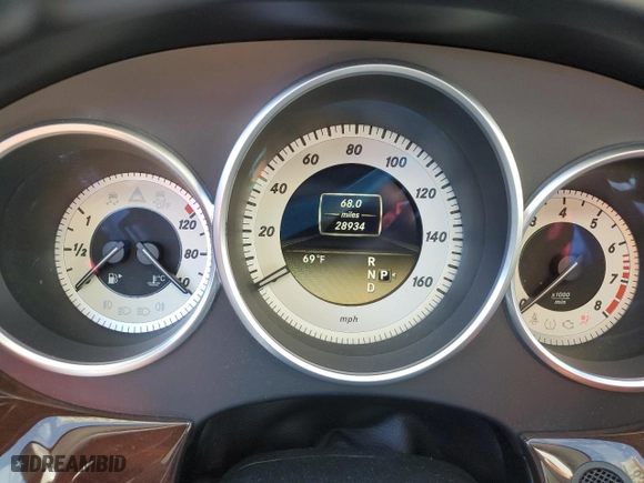 2012 Mercedes-Benz CLS-Class CLS 550 with VIN WDDLJ9BB4CA046481, listed as a Copart auction lot 83432294 with 28,934 mi miles and Salvage Title. Bid and sale history available at carsss.com. Image 9.