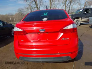 2015 Ford Fiesta SE with VIN 3FADP4BJ2FM101983, listed as a IAAI auction lot 41485881 with 131,805 mi miles. Bid and sale history available at carsss.com. Image 17.