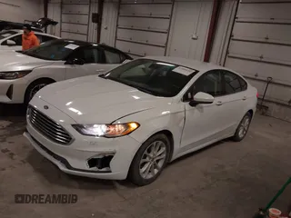 2019 Ford Fusion SE with VIN 3FA6P0H78KR210183, listed as a IAAI auction lot 41489110 with 139,615 mi miles. Bid and sale history available at carsss.com. Image 18.