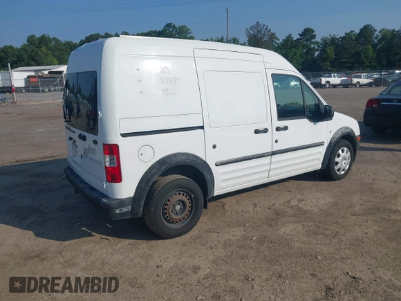 2011 Ford Transit Connect XL z VIN NM0LS7CN3BT069318, wystawiony jako IAAI lot #42818813 z przebiegiem 252 085 mil mil oraz . Historia ofert i sprzedaży dostępna na DreamBid. Obrazek 4.