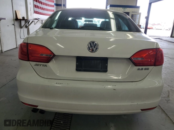 2011 Volkswagen Jetta SE with VIN 3VWDZ7AJ8BM367782, listed as a Copart auction lot 47412815 with 154,475 mi miles and Clean title. Bid and sale history available at DreamBid. Image 6.