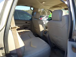 2003 Chevrolet Tahoe LS with VIN 1GNEC13Z03J145204, listed as a IAAI auction lot 41355337 with 245,498 mi miles. Bid and sale history available at carsss.com. Image 8.