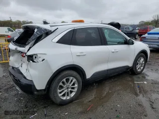 2020 Ford Escape SE with VIN 1FMCU9G61LUB58758, listed as a Copart auction lot 52863895 with 47,632 mi miles and Salvage Title. Bid and sale history available at carsss.com. Image 3.