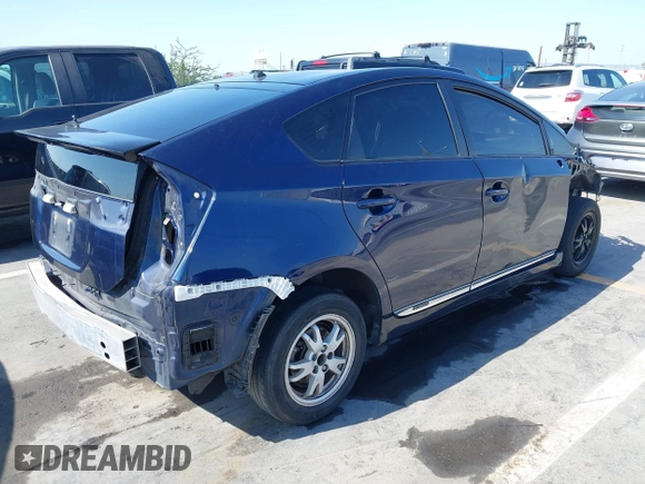2015 Toyota Prius Four with VIN JTDKN3DU5F1954853, listed as a IAAI auction lot 40617411 with Not provided miles and . Bid and sale history available at DreamBid. Image 4.