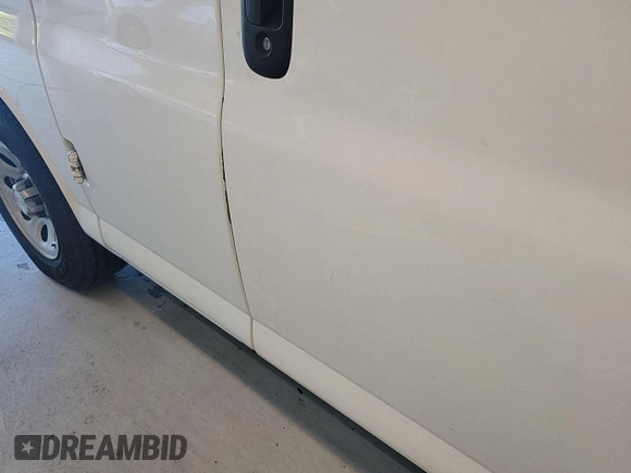 2013 Chevrolet Express Cargo with VIN 1GCSGAFX5D1110945, listed as a IAAI auction lot 42635460 with 239,048 mi miles and . Bid and sale history available at DreamBid. Image 27.