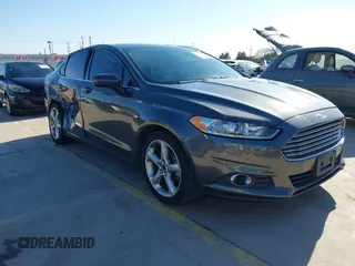 2016 Ford Fusion S with VIN 3FA6P0G70GR245860, listed as a IAAI auction lot 41208849 with 123,565 mi miles. Bid and sale history available at carsss.com. Image 1.