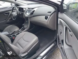 2014 Hyundai Elantra SE with VIN KMHDH4AE0EU087194, listed as a IAAI auction lot 41992825 with 59,484 mi miles. Bid and sale history available at carsss.com. Image 5.