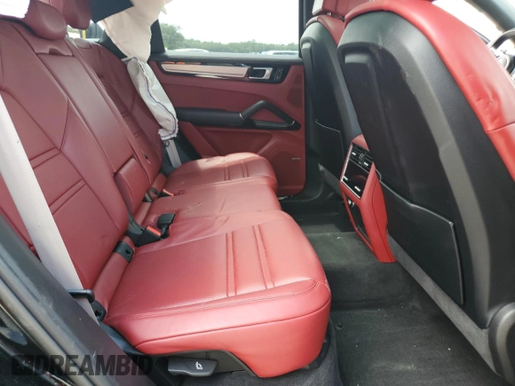 2023 Porsche Cayenne S z VIN WP1AB2AY7PDA14204, wystawiony jako Copart lot #66820264 z przebiegiem 37 012 mil mil oraz Szkoda całkowita • Salvage title. Historia ofert i sprzedaży dostępna na DreamBid. Obrazek 12.