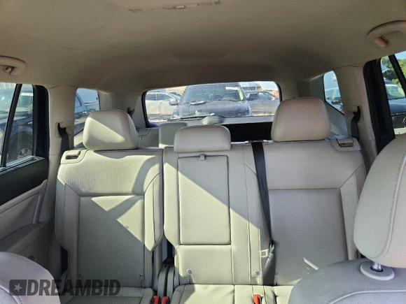 2018 Volkswagen Atlas SE with VIN 1V2DR2CA8JC509601, listed as a Copart auction lot 63747935 with 176,406 mi miles and Salvage title. Bid and sale history available at DreamBid. Image 10.