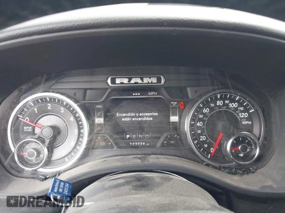2022 Ram 1500 Big Horn with VIN 1C6RREFT4NN119974, listed as a IAAI auction lot 42162712 with 123,724 mi miles and . Bid and sale history available at DreamBid. Image 7.