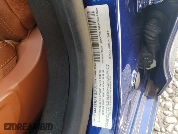 2015 Maserati Ghibli с VIN ZAM57XSA0F1140984, выставлен на аукционе Copart как лот 49094925 с пробегом 87 235 миль миль и Списание • Salvage title. История ставок и продаж доступна на DreamBid. Изображение 12.