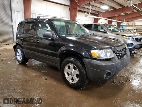 2006 Ford Escape XLT with VIN 1FMYU03126KB57467, listed as a Copart auction lot 73684684 with 224,079 mi miles and Clean Title. Bid and sale history available at carsss.com. Image 4.