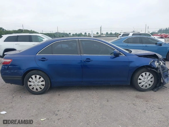 2007 Toyota Camry CE with VIN 4T1BE46K67U060812, listed as a IAAI auction lot 41885249 with 148,777 mi miles. Bid and sale history available at carsss.com. Image 13.