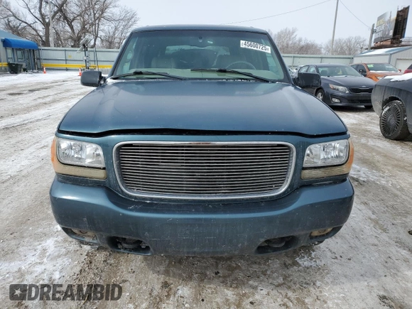 2000 GMC Denali z VIN 1GKEK13R0YR151206, wystawiony jako Copart lot #45600725 z przebiegiem 227 169 mil mil oraz Czysty tytuł • Clean title. Historia ofert i sprzedaży dostępna na DreamBid. Obrazek 5.